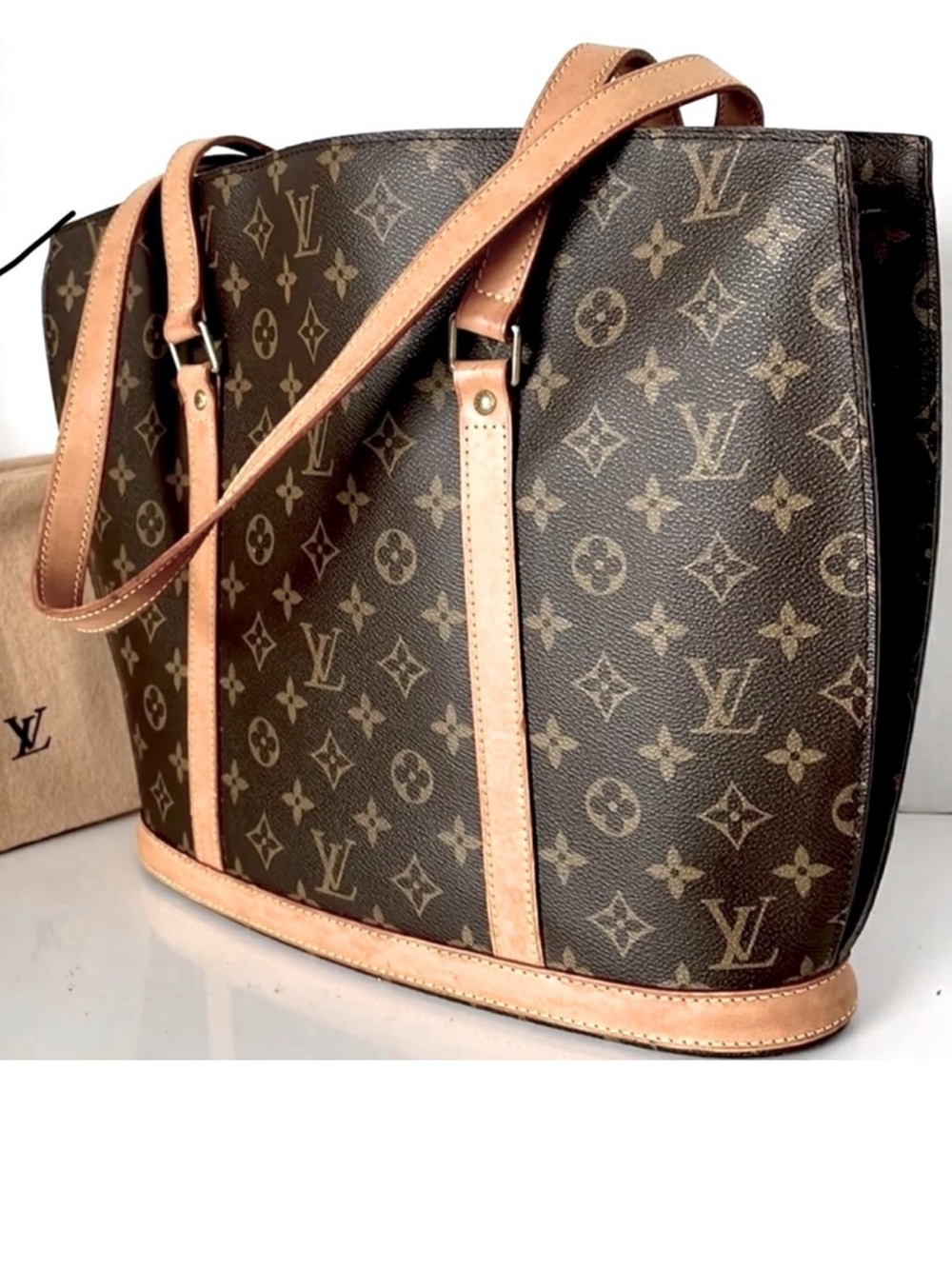 - Authentic Louis Vuitton BABYLONE Tote Shoulder Bag. - Picture 4 of 17